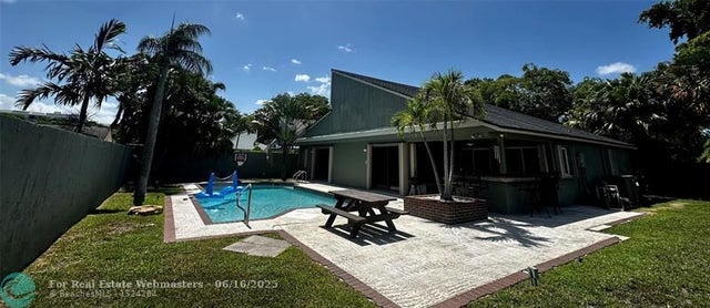 1 of 23 - 450 Nw 79th Ave, Plantation, FL