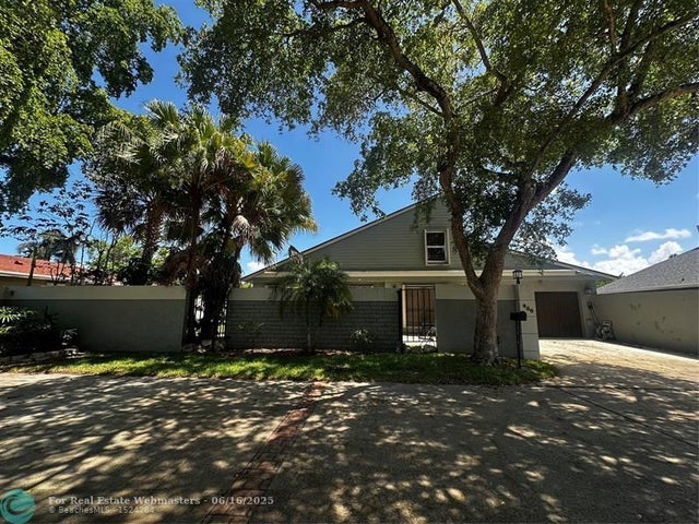 3 of 23 - 450 Nw 79th Ave, Plantation, FL