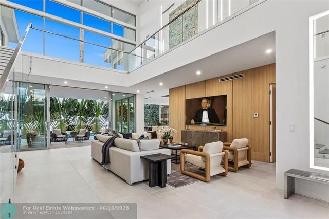 5 of 45 - 91 Fiesta Way, Fort Lauderdale, FL