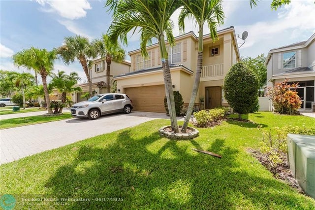 1 of 38 - 5743 Raceway Rd, Lake Worth, FL