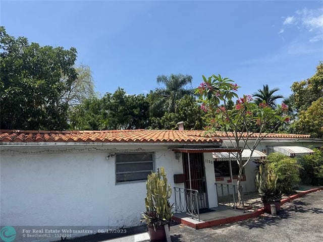 2 of 15 - 1100 Ne 182nd St, North Miami Beach, FL