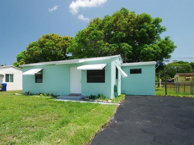 1 of 1 - 2316 Nw 13th Ct, Fort Lauderdale, FL