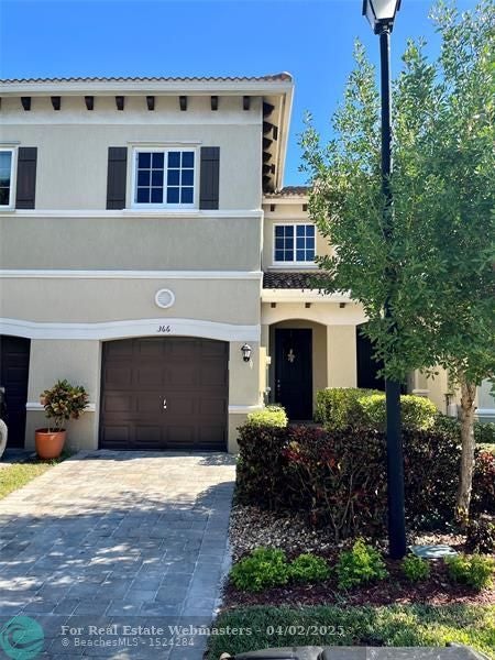 366 Se 1st Way, Deerfield Beach