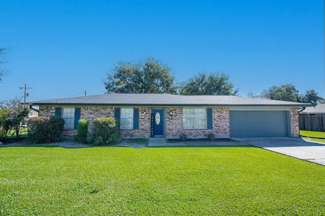 304 Cedar Lane, Lake Charles