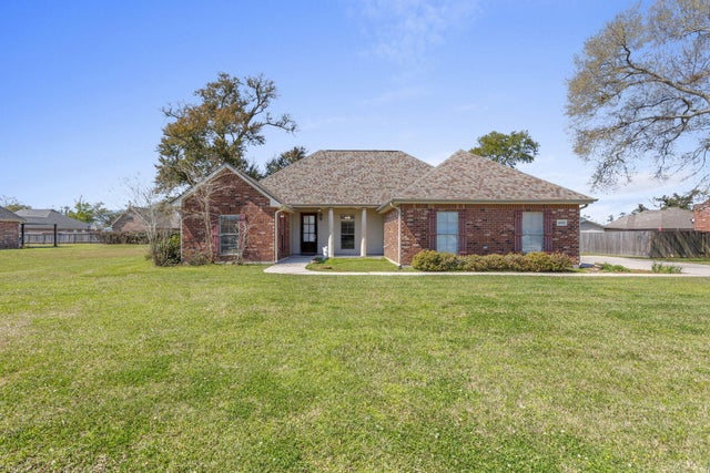 4620 Brooklyn Drive, Sulphur