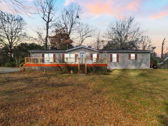 200 Western Shores Drive & Lot 18 Paradise Cove, Anacoco