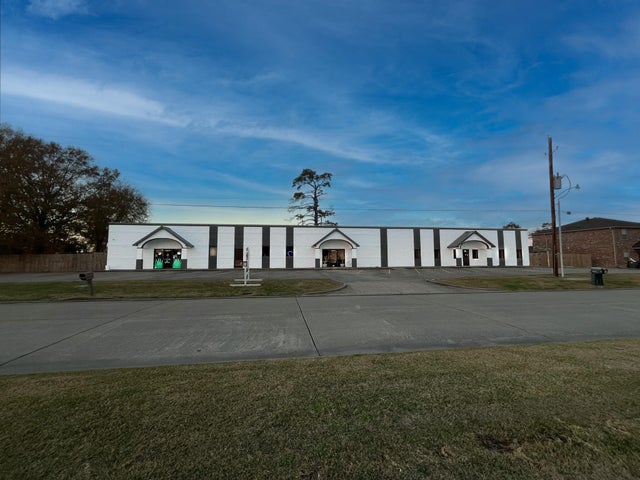 635 Petro Point Drive, Lake Charles