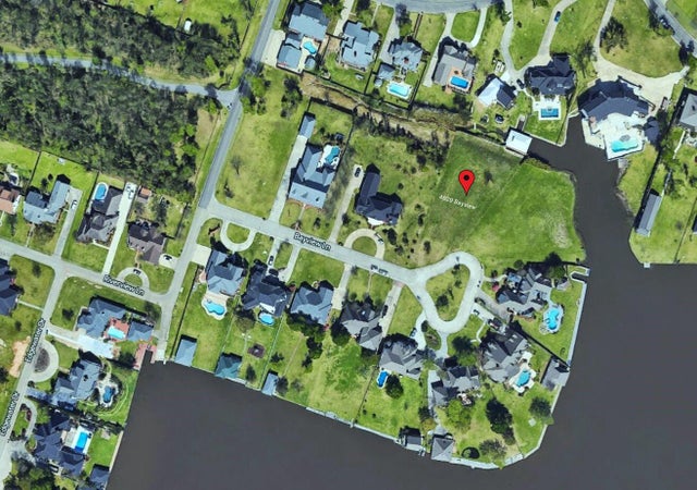 4929 Bay View Lane, Lake Charles