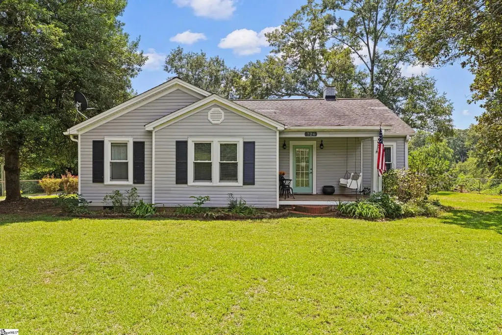 726 Foster Road, Inman