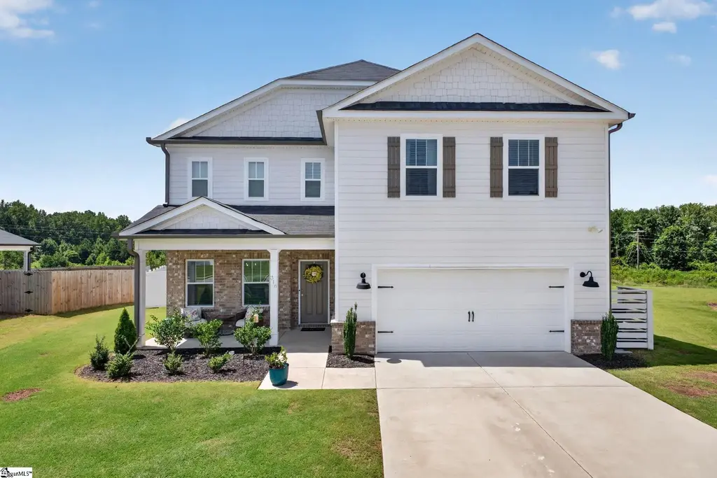 316 Alyssa Landing Drive, Fountain Inn