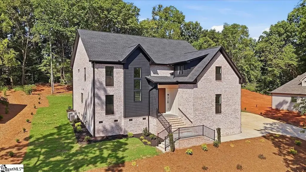 318 Bouldercrest Court, Spartanburg