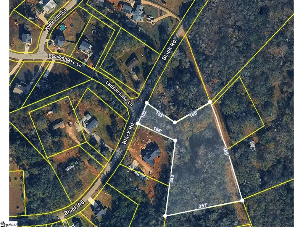 215 Black Road, Simpsonville