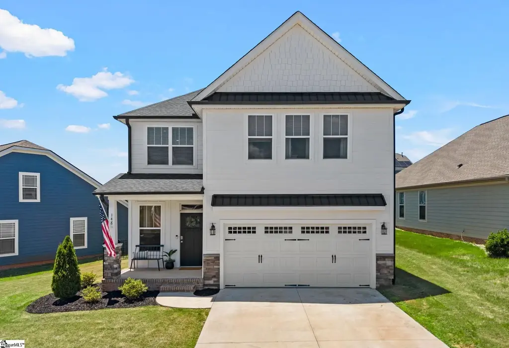 148 Bur Oak Drive, Taylors