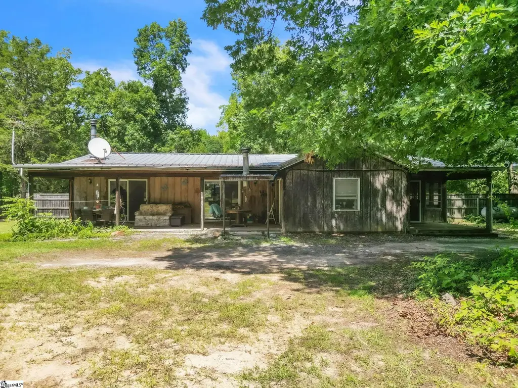 934 Rocky Ridge Road, Enoree