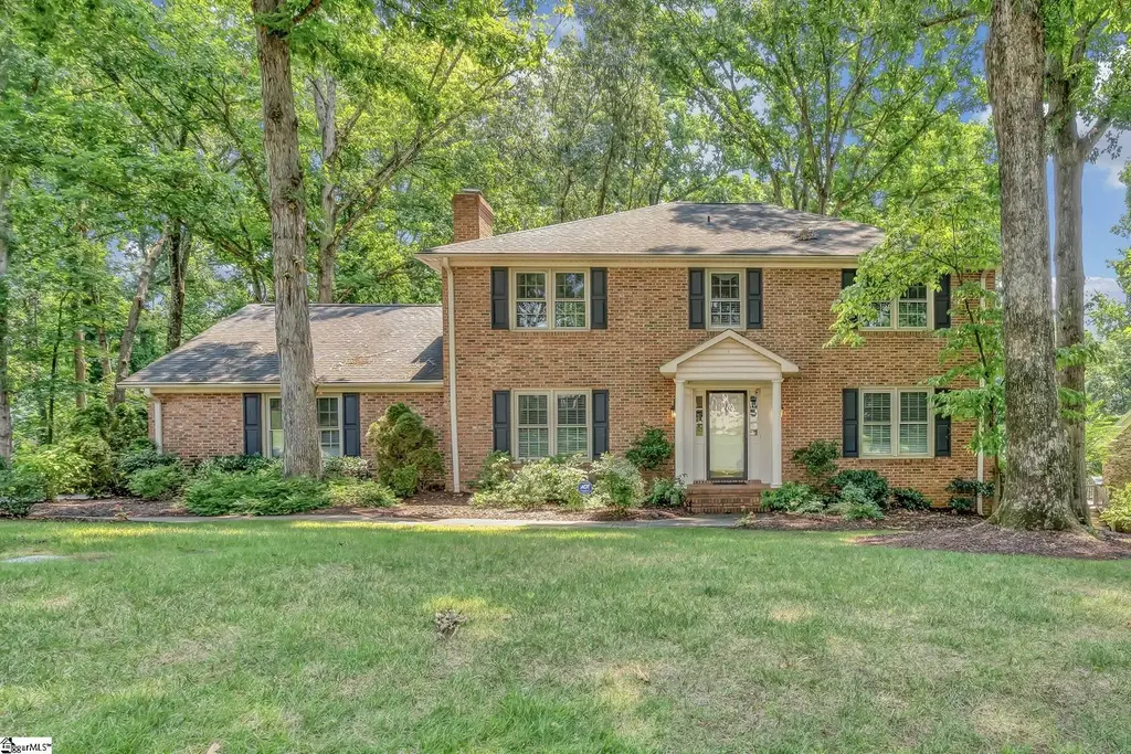 221 Briar Creek Drive, Greer