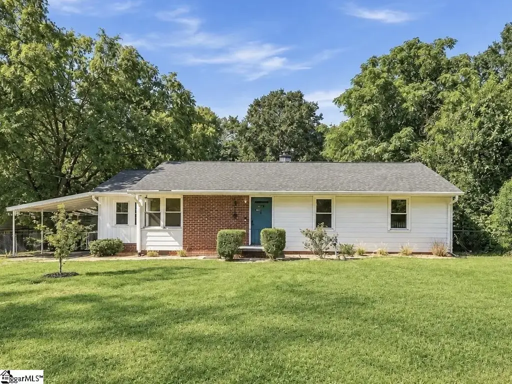 218 Elaine Avenue, Taylors