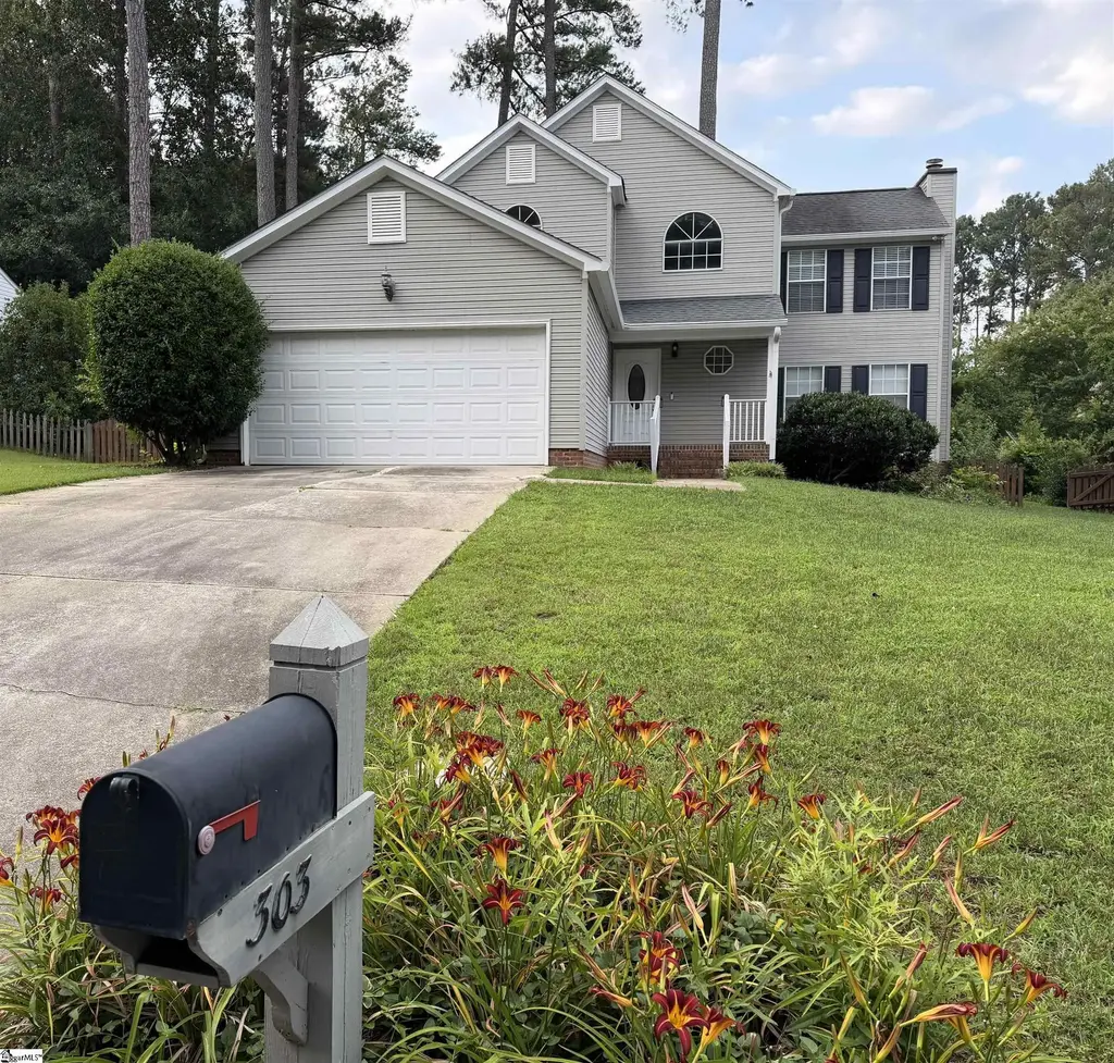 303 Adirondack Way, Simpsonville