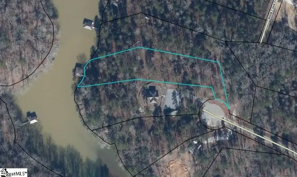 Aqua View Drive, Seneca