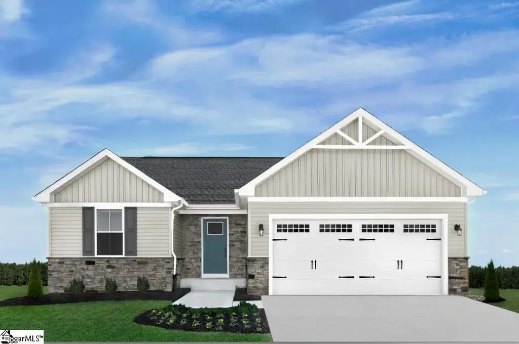 1507 Trigger Way, Landrum
