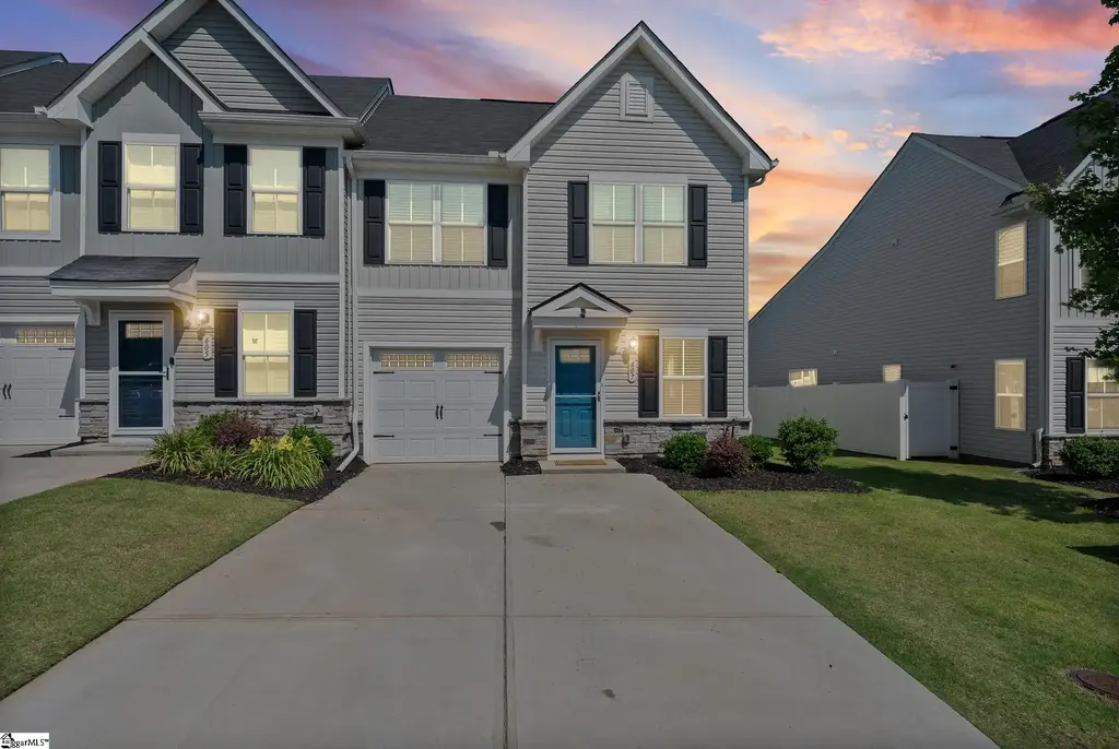 607 Cresslyn Court, Greenville
