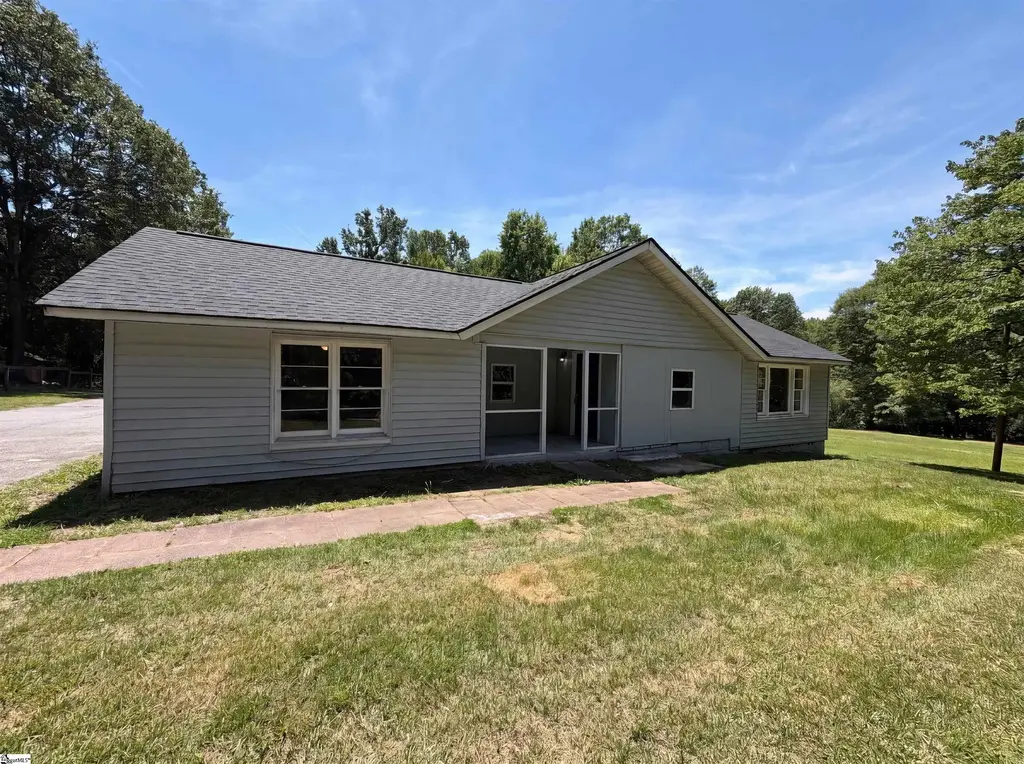 237 Geddis Road, Inman