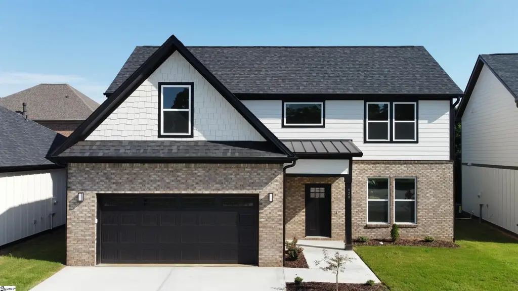 429 Ambiance Court, Spartanburg