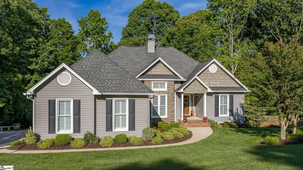 204 Torrey Court, Simpsonville