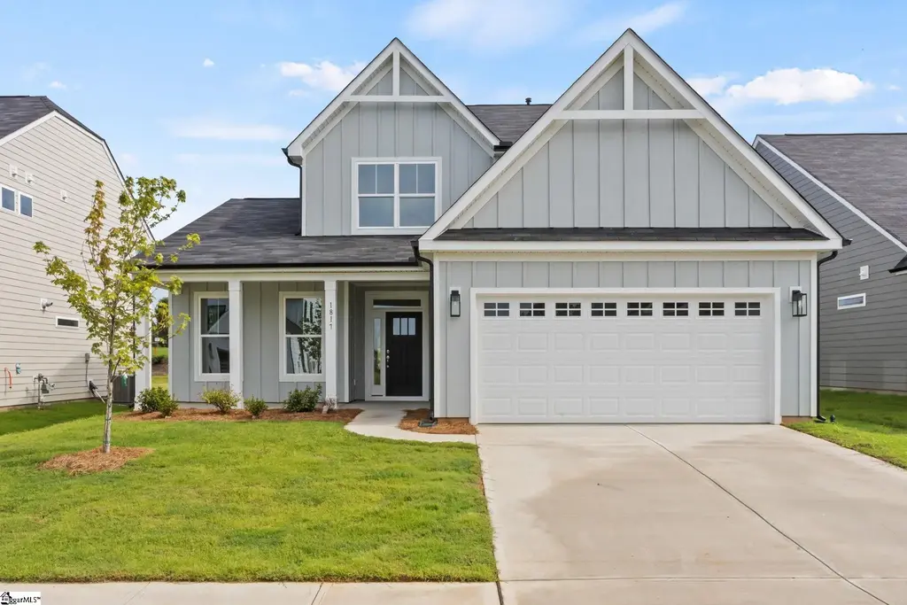 1817 Betsy Ross Drive, Moore