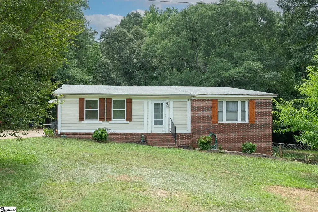 1112 Old Gunter Road, Piedmont