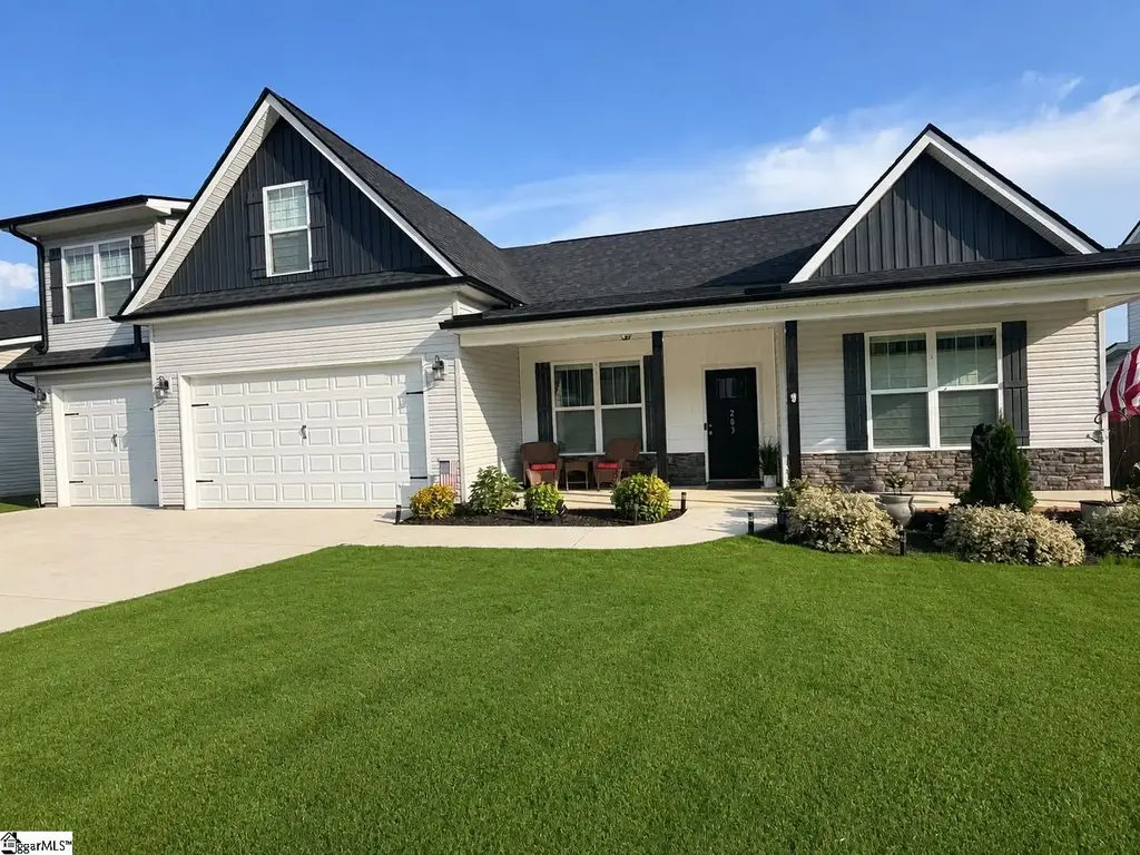 203 Legacy Lane, Pickens