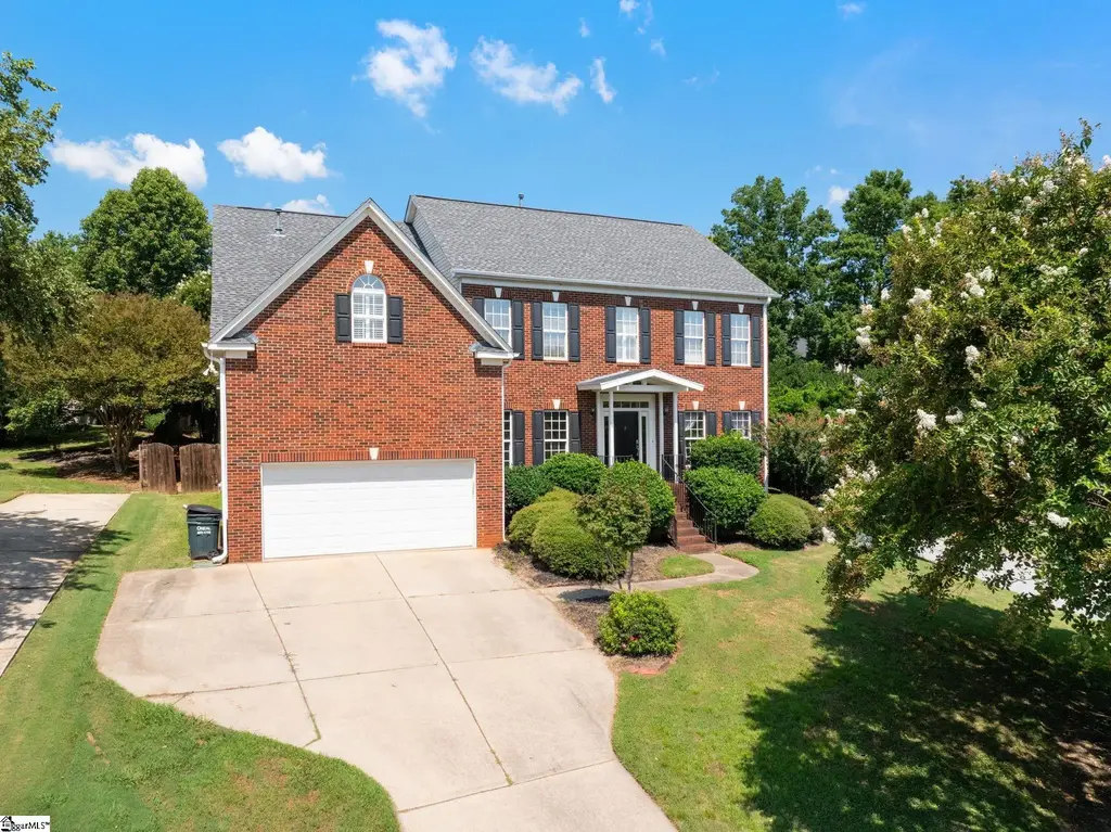 2 Noble Oaks Lane, Simpsonville