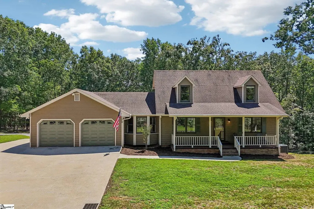 158 Mallard Drive, Columbus