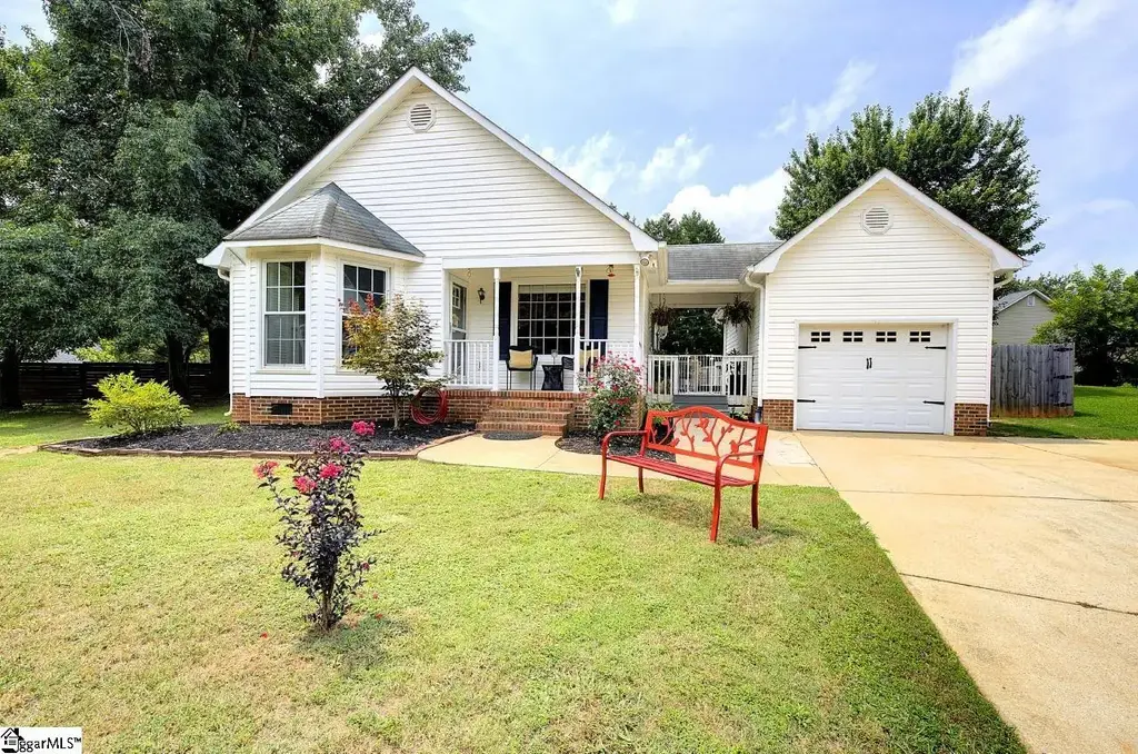 9 Fieldcrest Court, Simpsonville