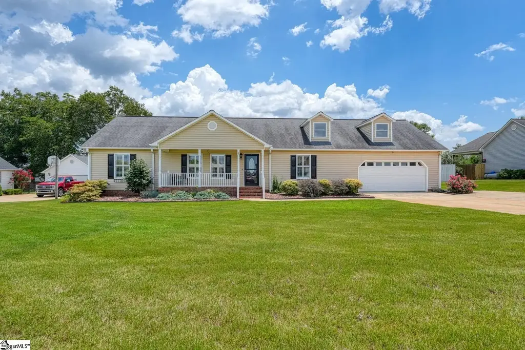140 Bermuda Lane, Inman