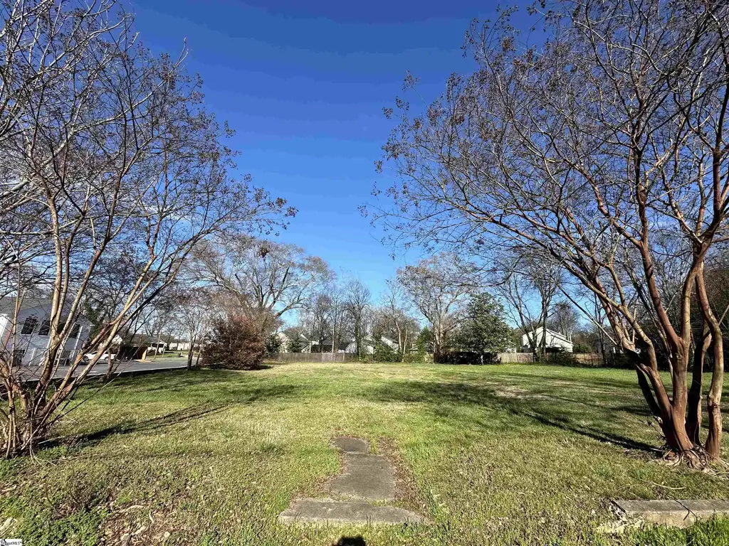 David Street, Greenville