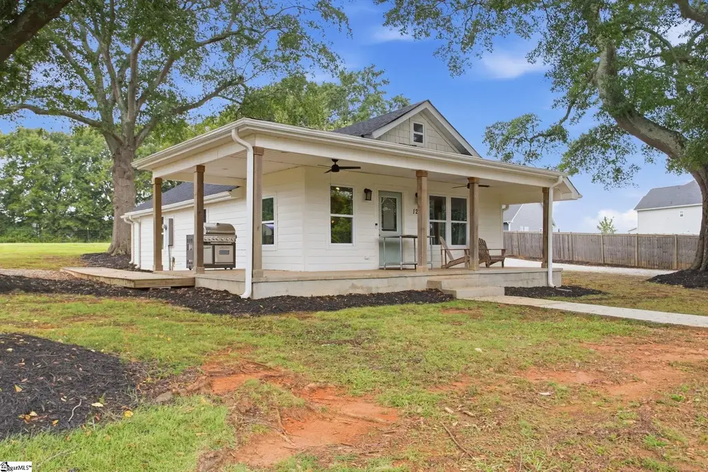 125 Parker Slatton Road, Simpsonville