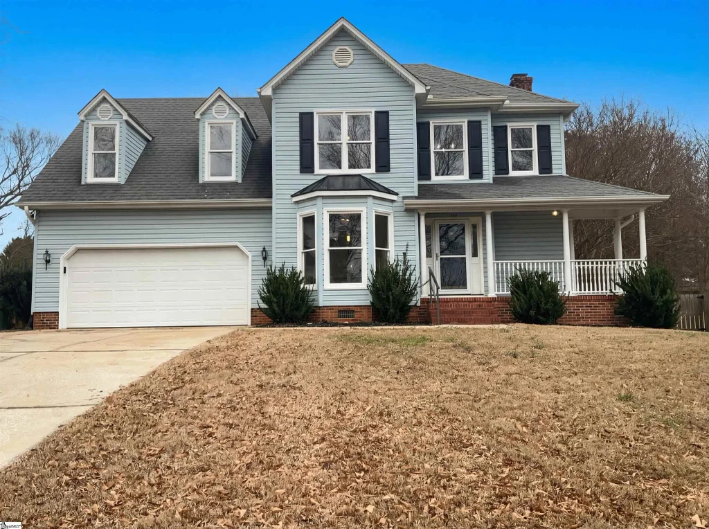 712 Spring Lake Loop, Simpsonville