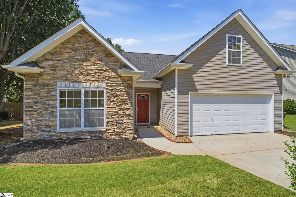 12 Brittle Creek Lane, Simpsonville