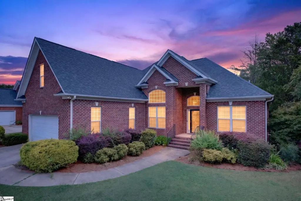 2 Windmill Way, Greenville
