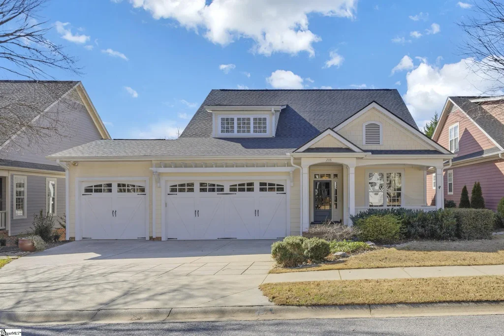 208 Carilion Lane, Greenville