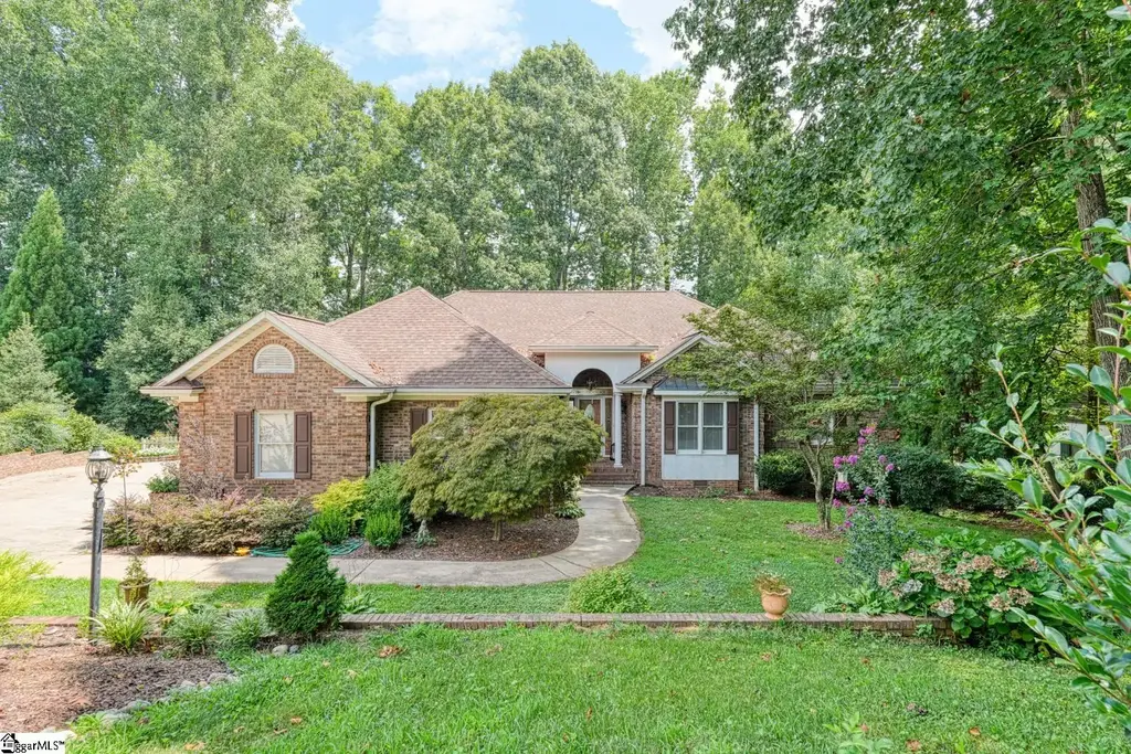 335 Hillcove Point, Wellford