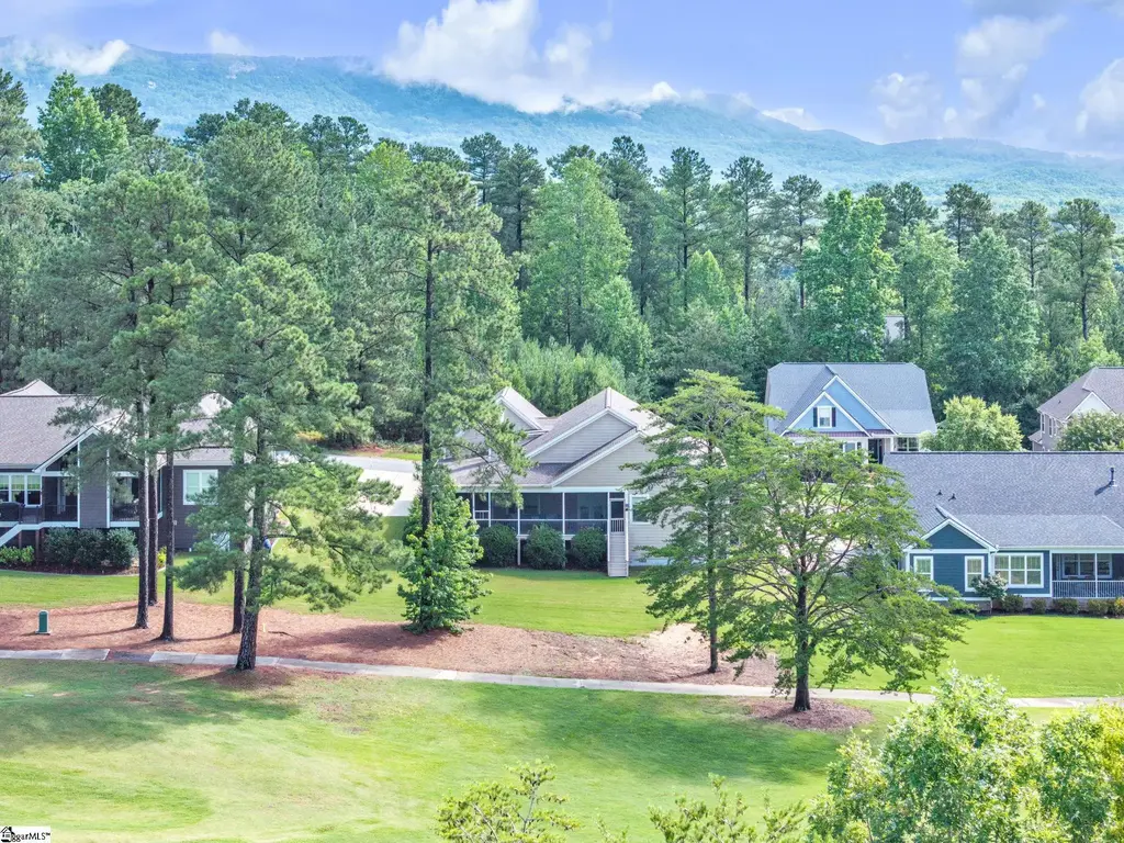 108 Club Cart Road, Travelers Rest