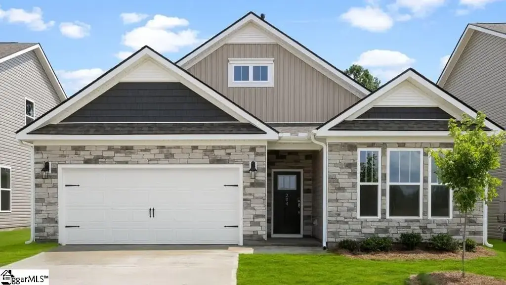 204 Archer Drive, Greenwood