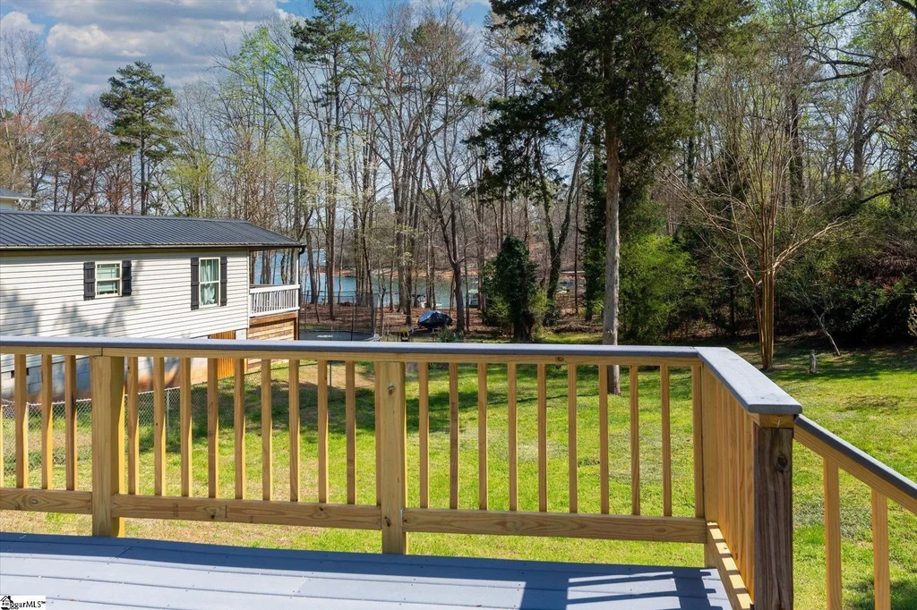 1028 Pinelake Drive, Anderson