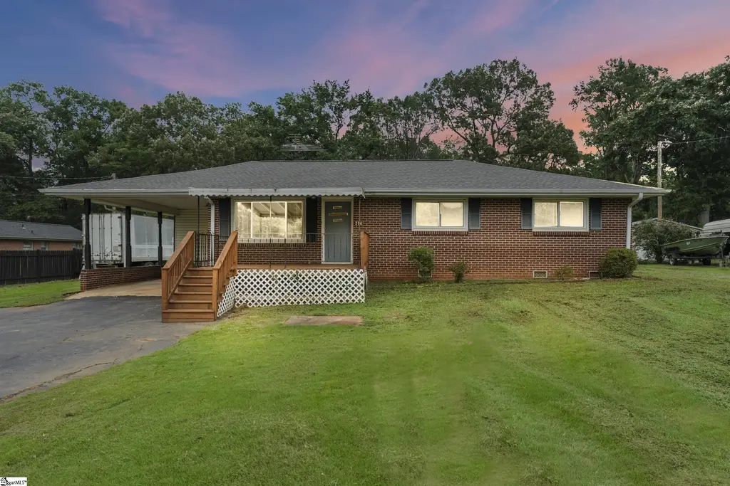 214 Crawford Circle, Spartanburg