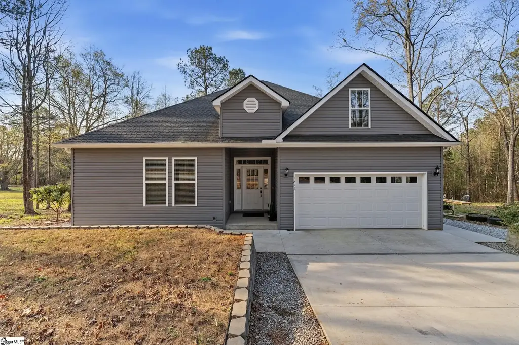 1211 Loualgia Drive, Anderson