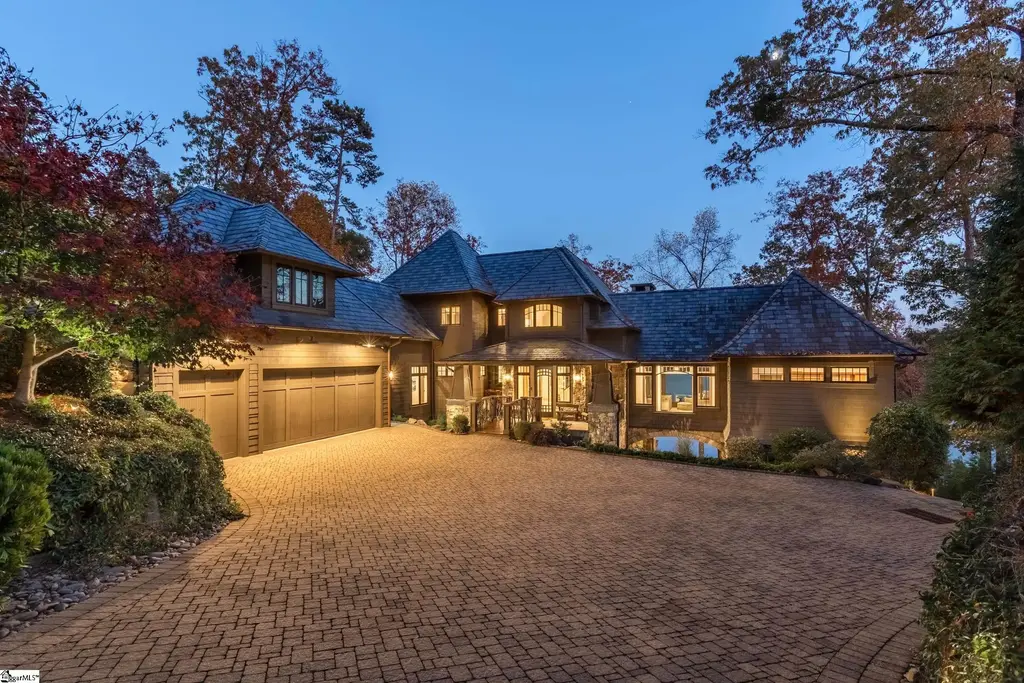 117 E Fort George Way, Sunset