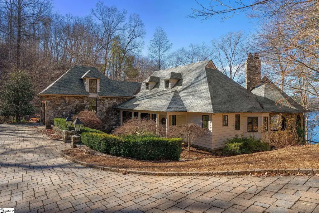 604 Top Ridge Drive, Sunset