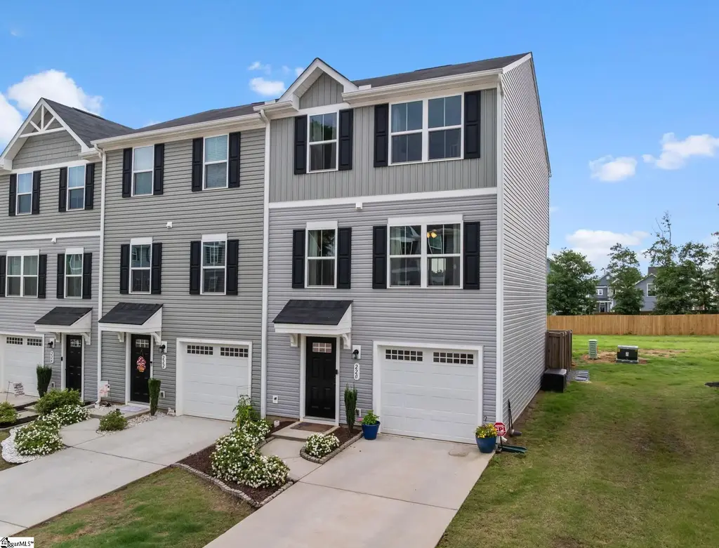 220 Brooklane Court, Easley