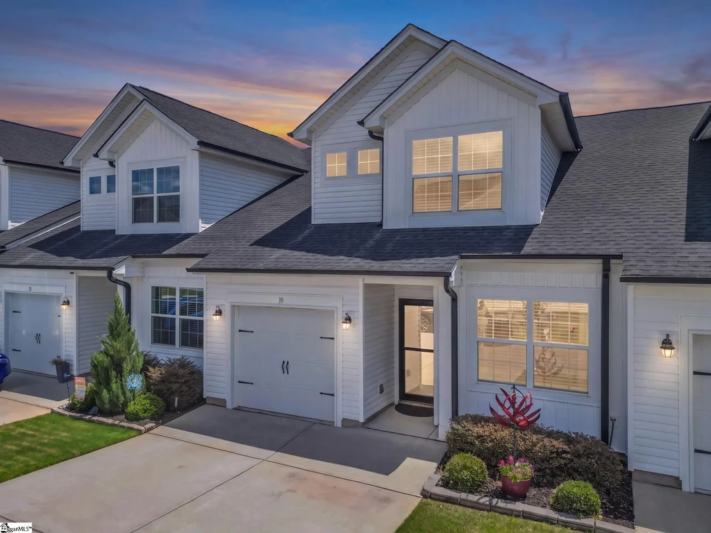 35 Table Mountain Trail, Greer